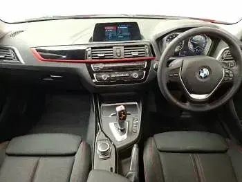Used BMW 118 Sport Line 136 HP (100 kW) 2018 Red Hatchback