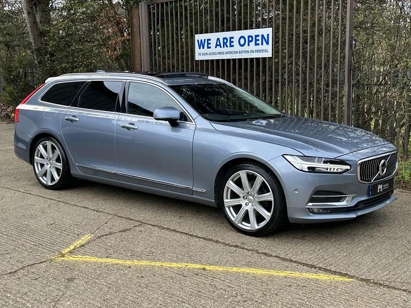 Used Volvo V90 Inscription 2016 Blue Estate
