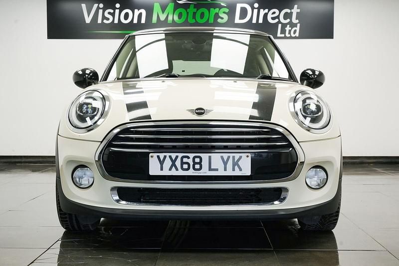 Used Mini Cooper Hatch 2018 White Hatchback
