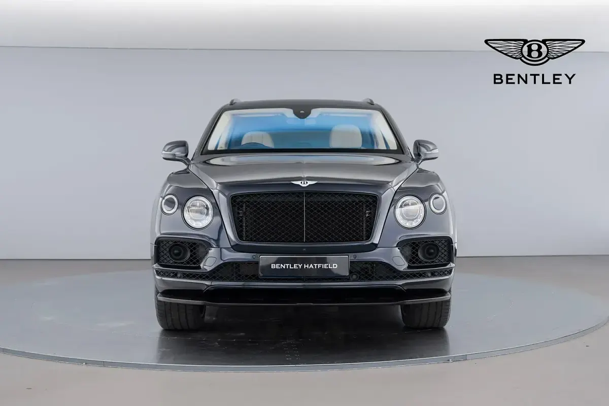 Used Bentley Bentayga 2019 Dark sapphire SUV