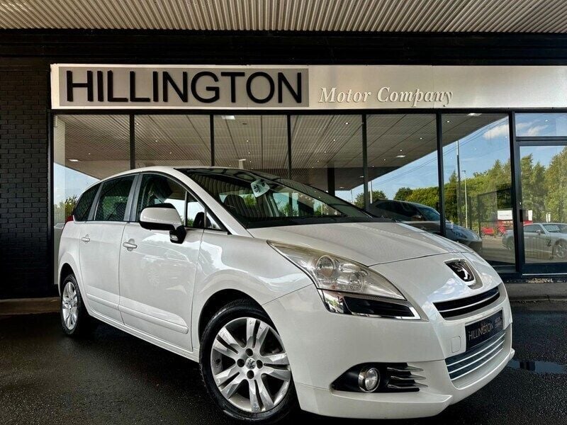 White Used 2013 Peugeot 5008 Active MPV | £3,995 (Fair price) - Image 1/4