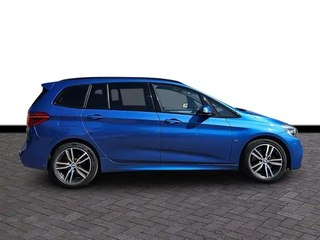 Used BMW 220 M Sport 190 HP (139 kW) 2016 Blue MPV