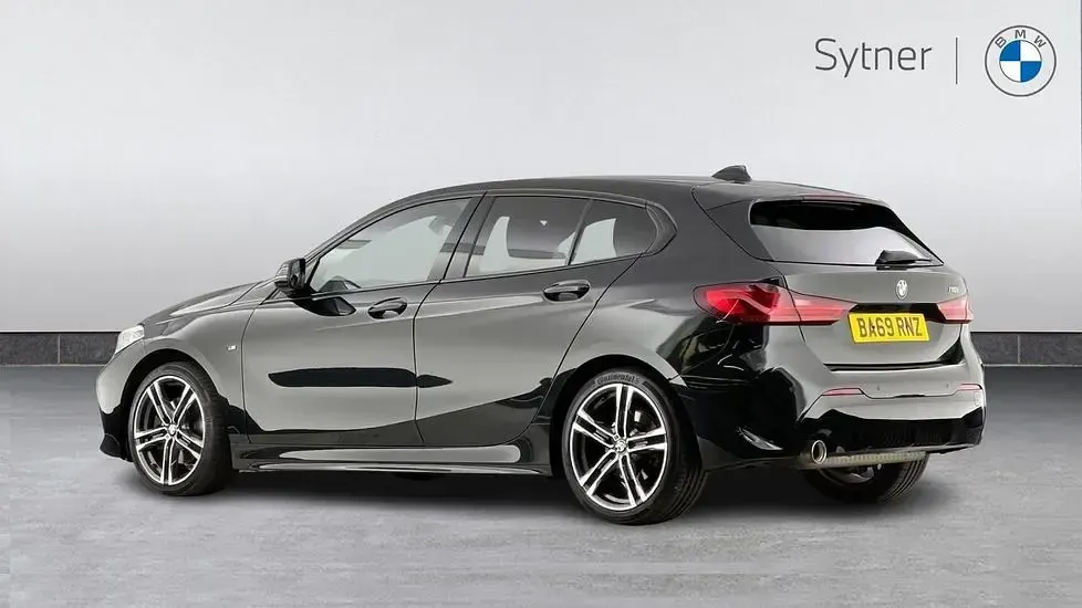 Used BMW 118 M Sport 138 HP (101 kW) 2020 Black Hatchback