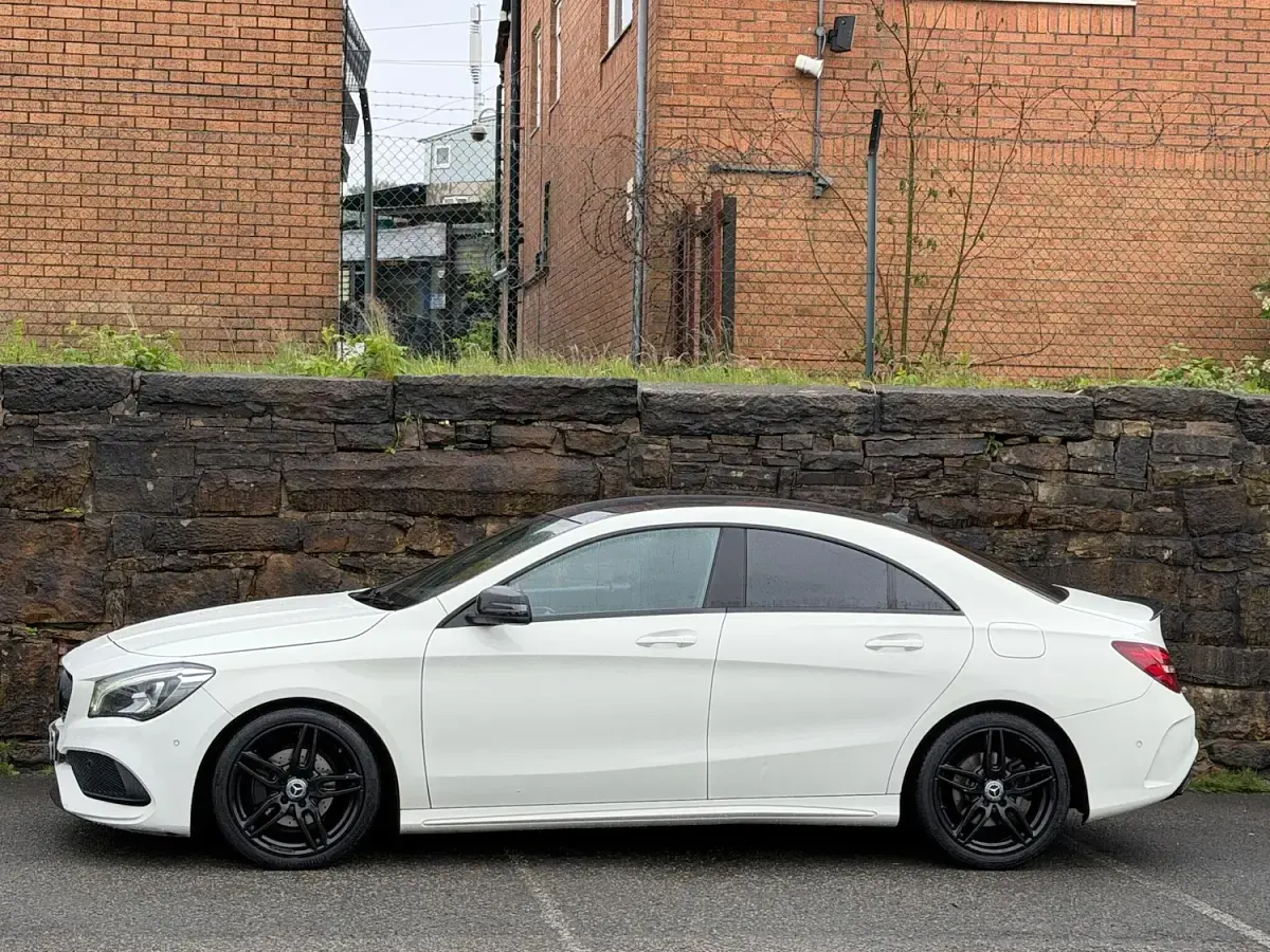 Used Mercedes CLA180 AMG line 122 HP (89 kW) 2017 White Sedan