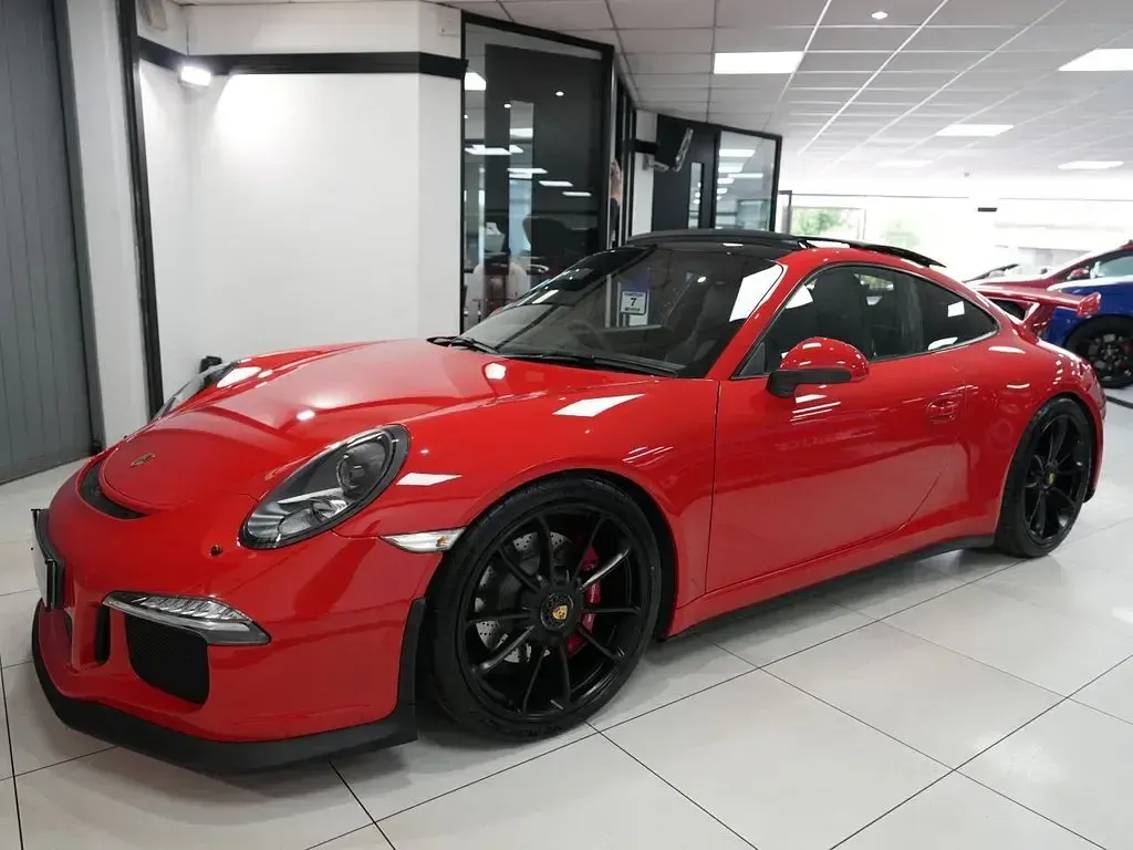 Used Porsche 911 2013 Red Coupe