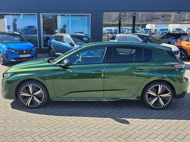 Used Peugeot 308 GTi 130 HP (95 kW) 2023 Green Hatchback