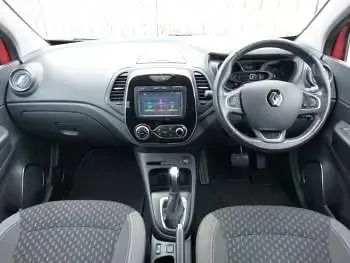Begagnad Renault Captur Dynamique 90 HK (66 kW) 2018 Röd SUV