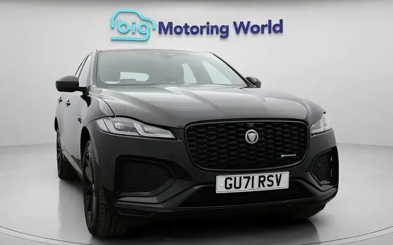 Used Jaguar F-Pace R-Dynamic 204 HP (150 kW) 2021 SUV