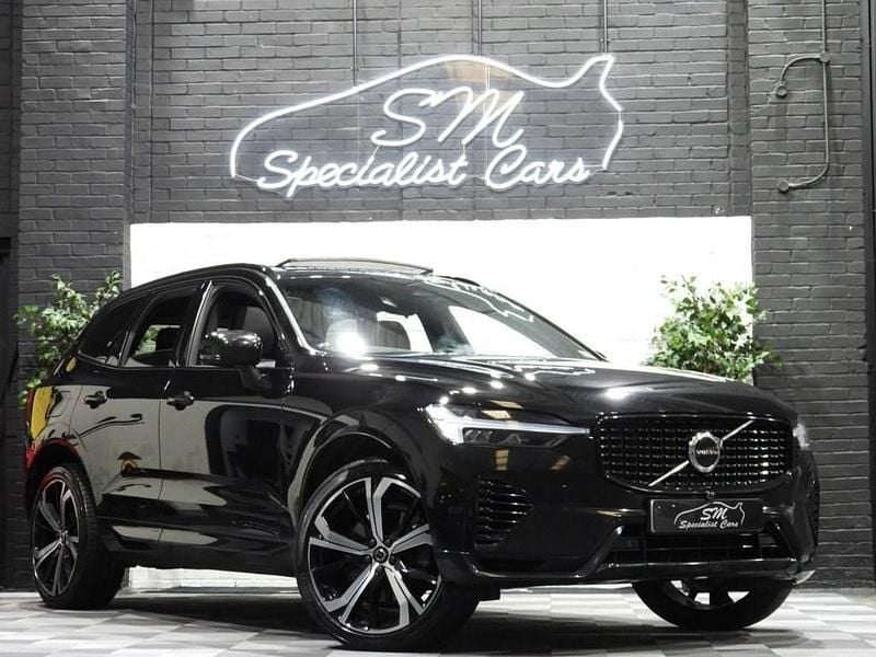 Black Used 2021 Volvo XC60 R-Design SUV | £19,450 (Fair price) - Image 1/4