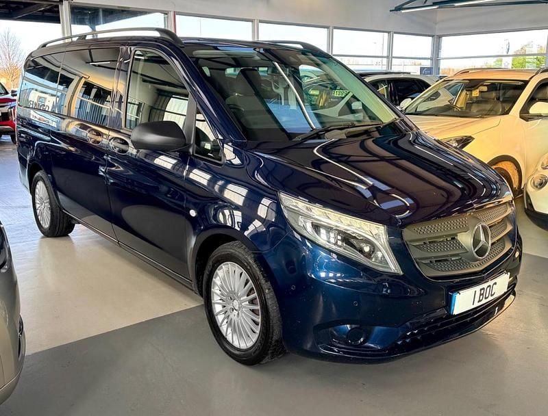 Begagnad Mercedes Vito 2016 Blå Van