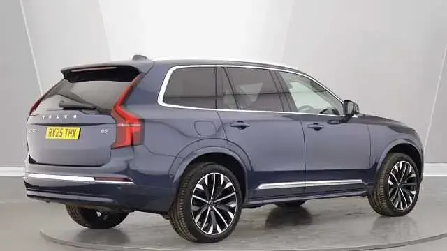 Usado Volvo XC90 Ultra 250 HP (183 kW) 2025 SUV