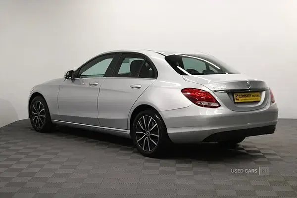 Begagnad Mercedes C220 SE 194 HK (142 kW) 2020 Silver Sedan