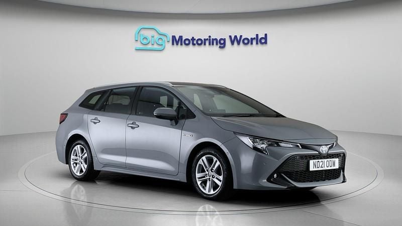 Used Toyota Corolla 121 HP (88 kW) 2021 Estate