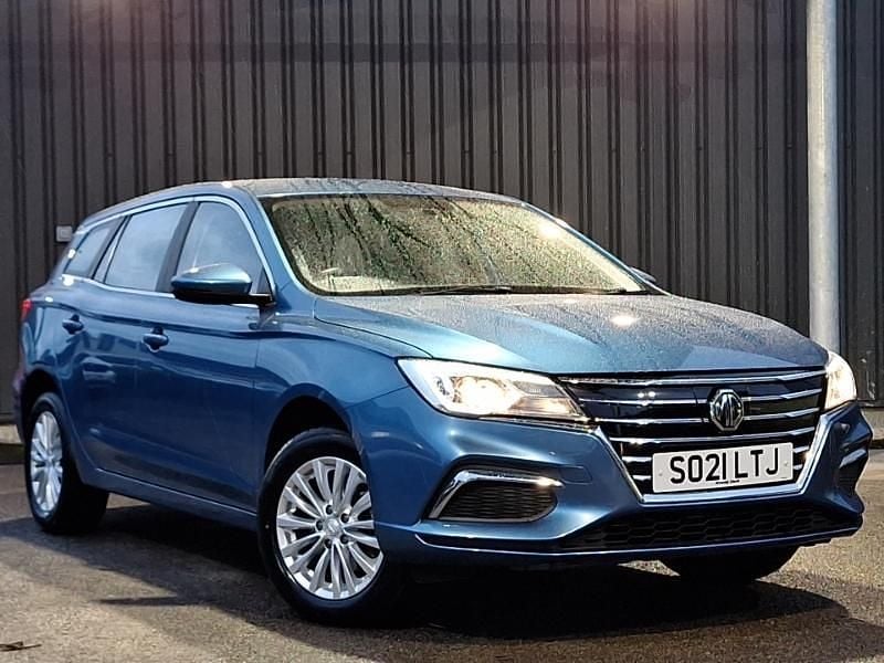Blue Used 2021 MG MG5 EV Excite Estate | £10,998 (Expensive) - Image 1/4