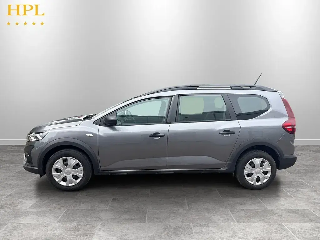 Used Dacia Jogger Essentiel 110 HP (80 kW) 2025 Grey MPV