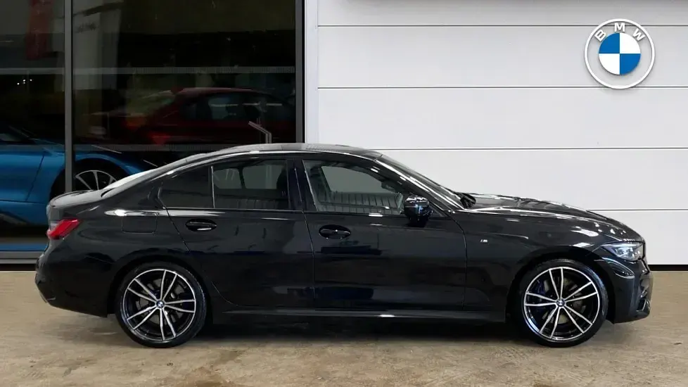 Used BMW 320 M Sport 181 HP (133 kW) 2021 Black Sedan