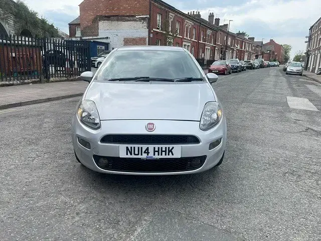 Used Fiat Punto 69 HP (50 kW) 2014 Grey Hatchback