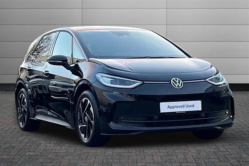Used VW ID.3 Pro 150 kW (204 HP) 2025 Grenadilla black Hatchback