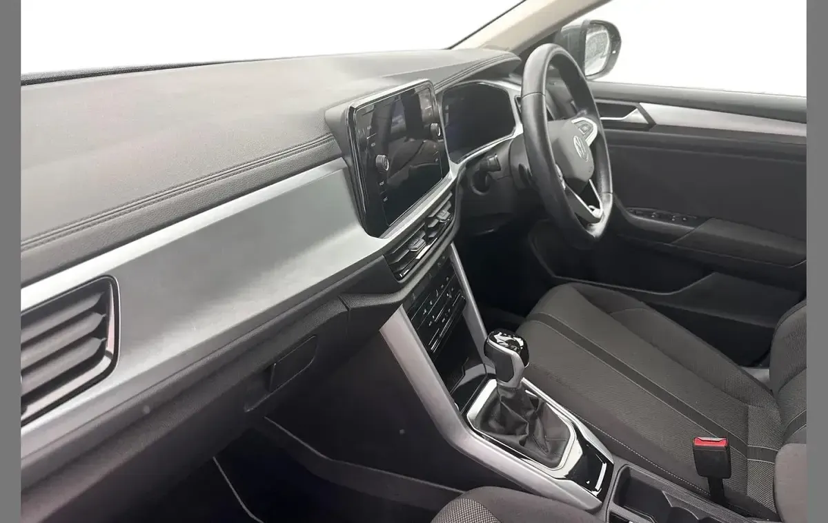 Used VW T-Roc Life 150 HP (110 kW) 2023 Grey SUV