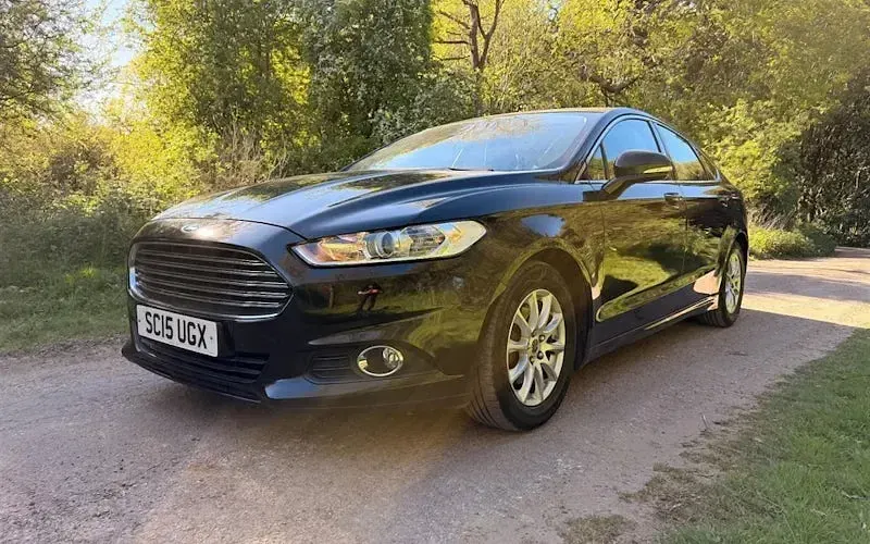 Usado Ford Mondeo Zetec 150 HP (110 kW) 2015 Citadino
