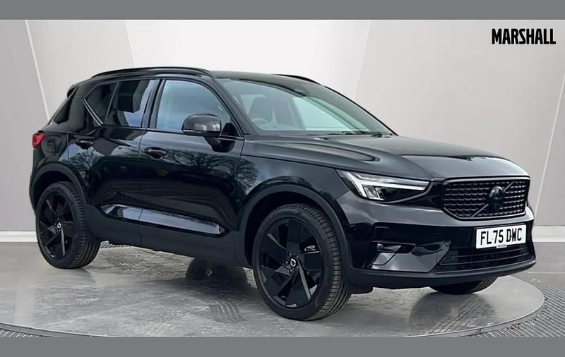 Used Volvo XC40 Plus 161 HP (118 kW) 2025 Black SUV