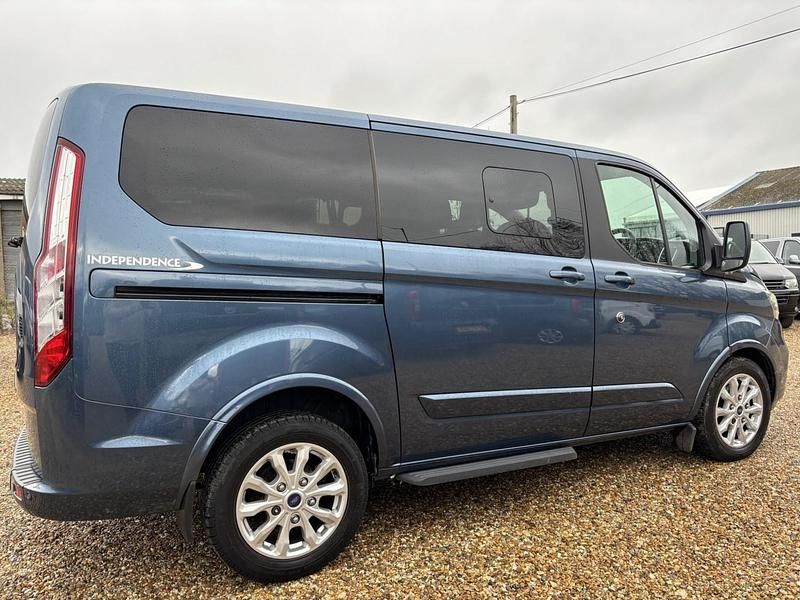 Used Ford Tourneo Custom Titanium 2020 Blue Van