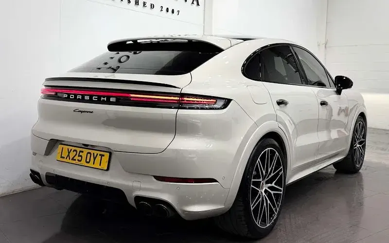 Used Porsche Cayenne 354 HP (260 kW) 2026 SUV