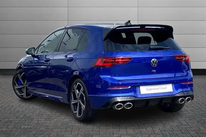 Second-hand VW Golf VIII R 320 CP (235 kW) 2021 Albastru Hatchback