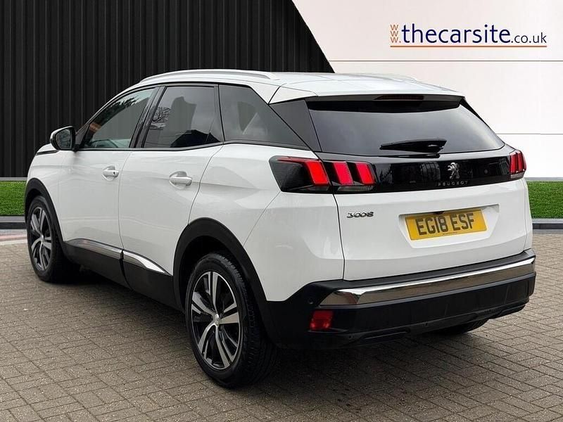 Used Peugeot 3008 Allure 130 HP (95 kW) 2018 White SUV