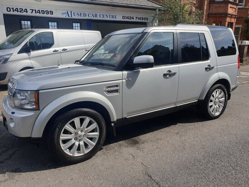 Silver Used 2012 Land Rover Discovery 4 HSE SUV | £13,995 (Fair price) - Image 1/4
