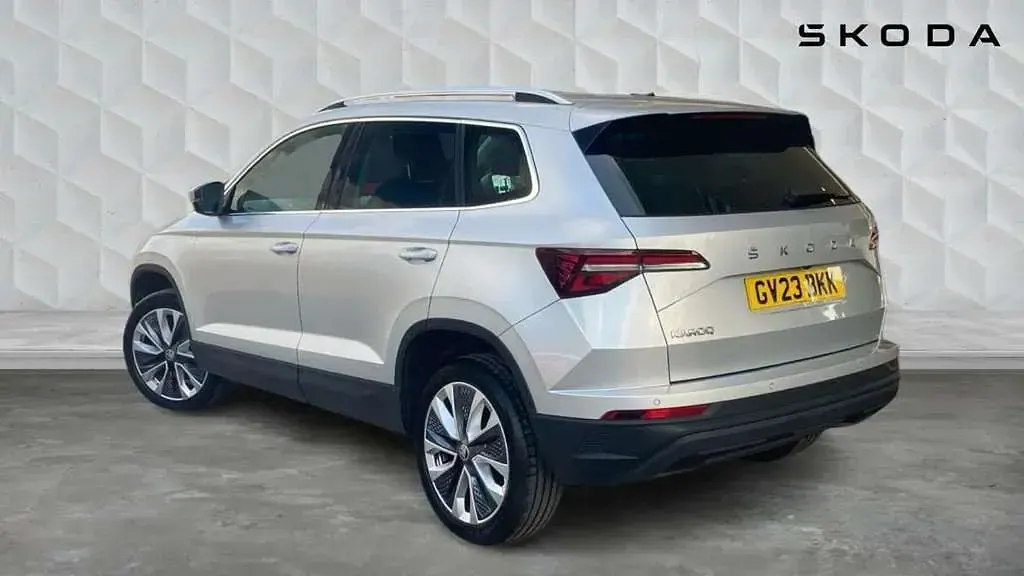 Used Skoda Karoq SE L 116 HP (85 kW) 2023 Brilliant silver metallic SUV