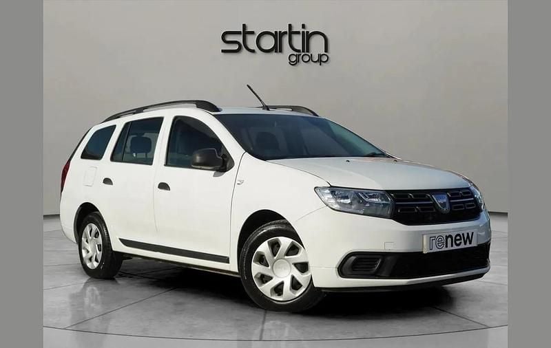 Used Dacia Logan Essentiel 72 HP (52 kW) 2020 White Estate