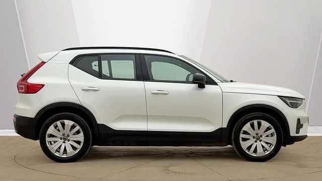 Used Volvo EX40 Core 172 kW (235 HP) 2025 SUV