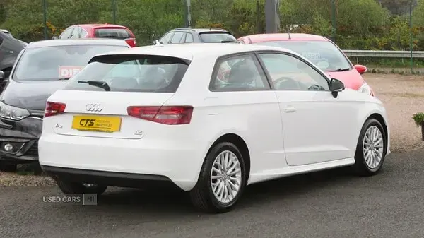Used Audi A3 110 HP (80 kW) 2016 White Hatchback