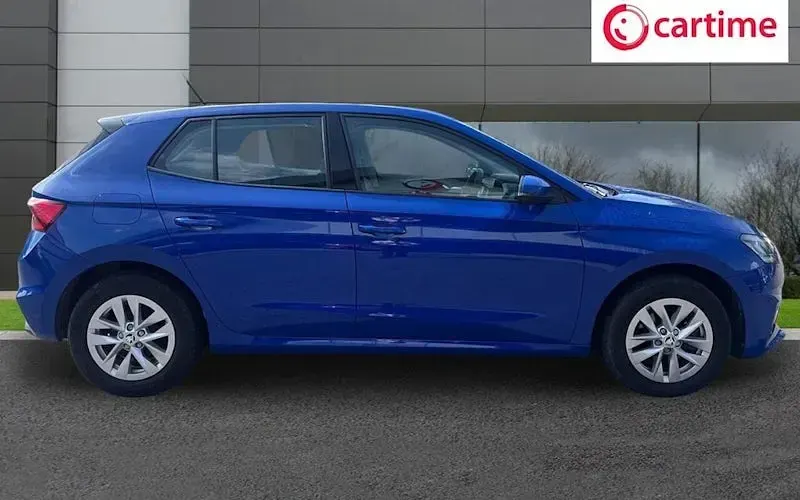 Used Skoda Fabia Comfort 110 HP (80 kW) 2023 Blue Hatchback