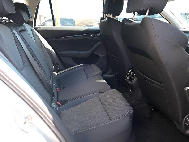 Used Skoda Octavia SE Technology 2022 Silver Estate