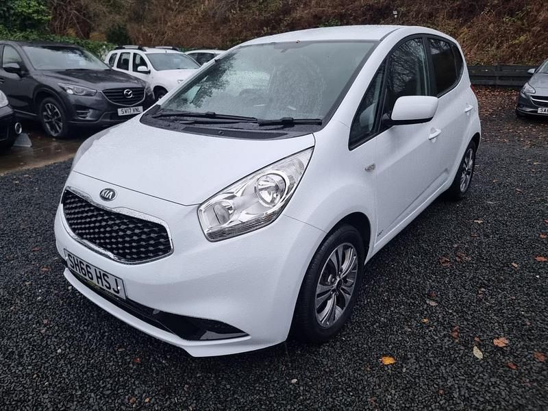 Used Kia Venga 89 HP (65 kW) 2016 White Hatchback