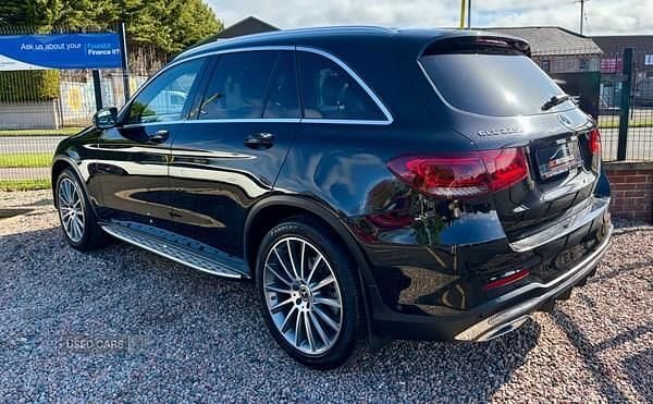 Used Mercedes GLC220 AMG Line Premium 2022 Black Estate