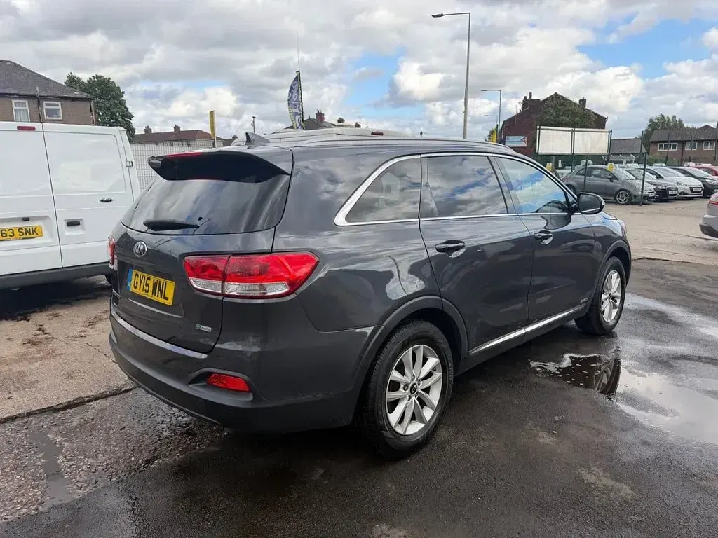 Used Kia Sorento 200 HP (147 kW) 2015 Grey SUV