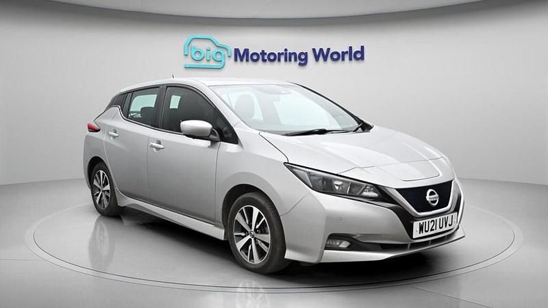 Used Nissan Leaf Acenta 110 kW (150 HP) 2021 Hatchback