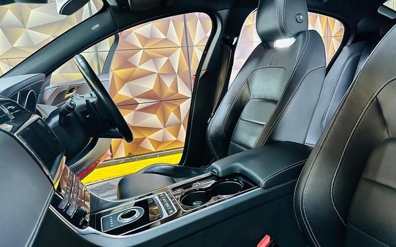 Used Jeep Cherokee Limited 200 HP (147 kW) 2018 SUV