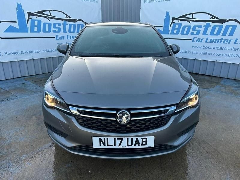Second-hand Vauxhall Astra SRi 110 CP (80 kW) 2017 Gri Hatchback