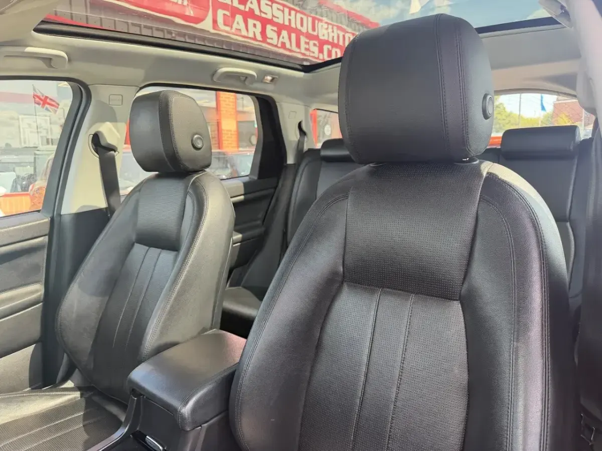 Used Land Rover Discovery 4 HSE 2016 Black SUV
