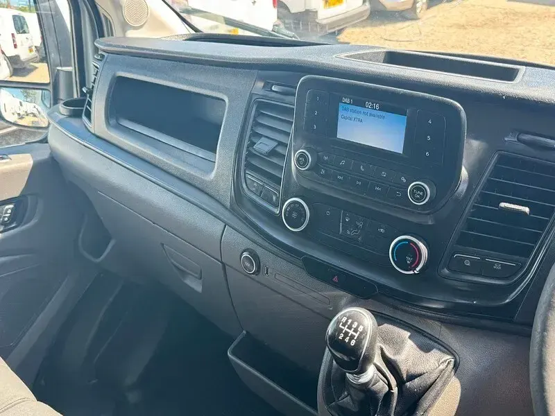 Used Ford Transit 130 HP (95 kW) 2019 White Van