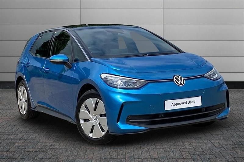 Costa azule with solid black roof Used 2025 VW ID.3 Pure Hatchback | £24,350 - Image 1/4