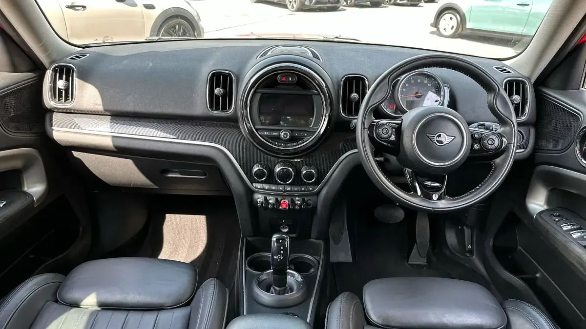 Used Mini Countryman Comfort 136 HP (100 kW) 2020 Chili red SUV
