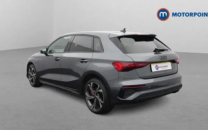 Used Audi A3 Sportback e-tron Competition 245 HP (180 kW) 2025 Hatchback