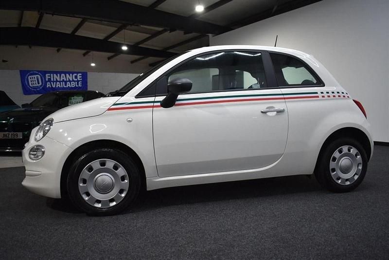 Gebraucht Fiat 500 Pop 70 PS (51 kW) 2022 Weiß Kleinwagen