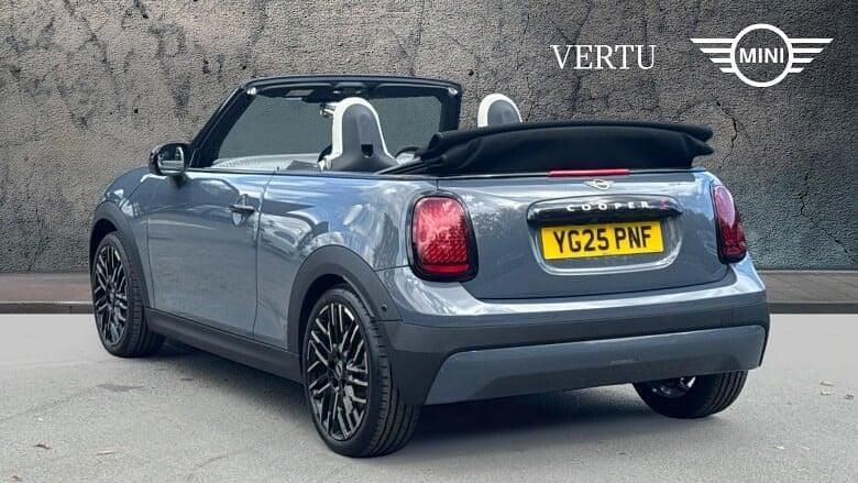 New 2025 Mini Cooper Cabriolet Exclusive Cabriolet | £34,100 (Fair price) - Image 1/4