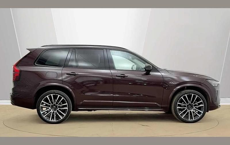 Used Volvo XC90 Ultra 455 HP (334 kW) 2025 Red SUV
